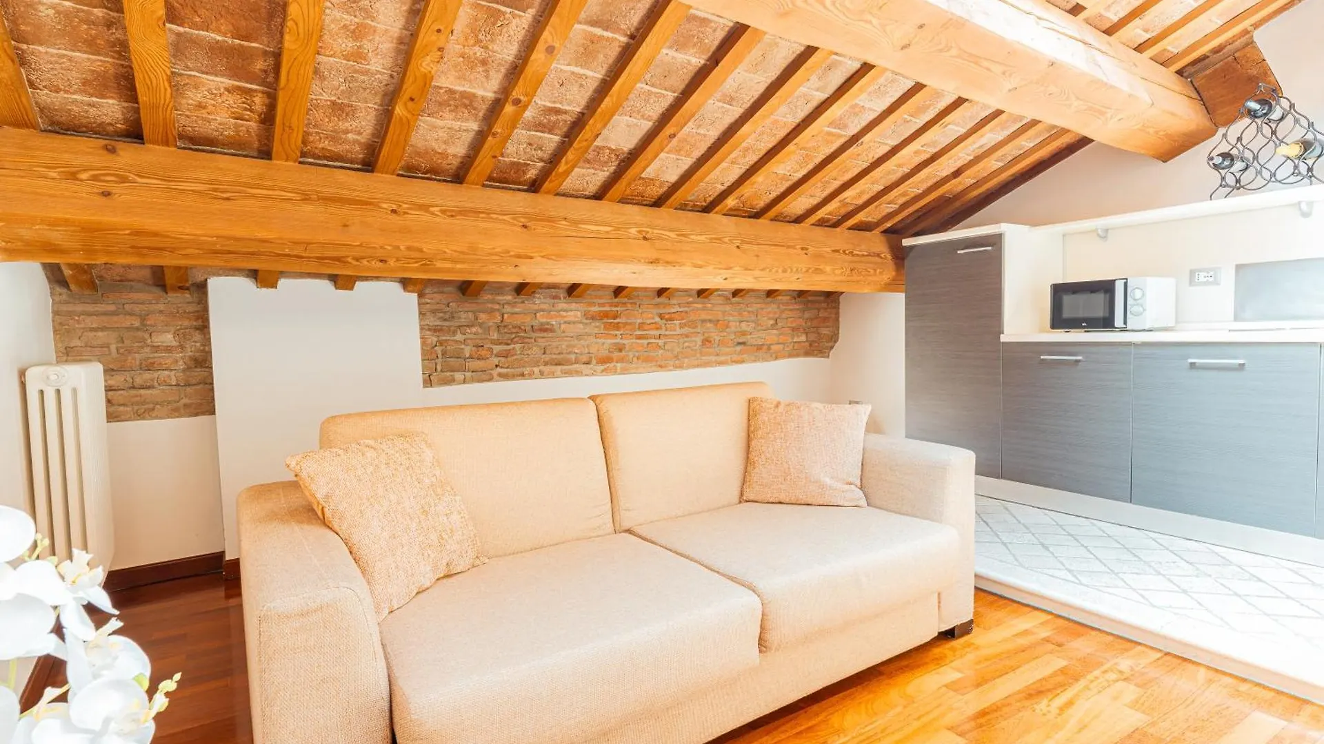 Mansarda Vespucci - Parcheggio Auto Appartement Ferrara